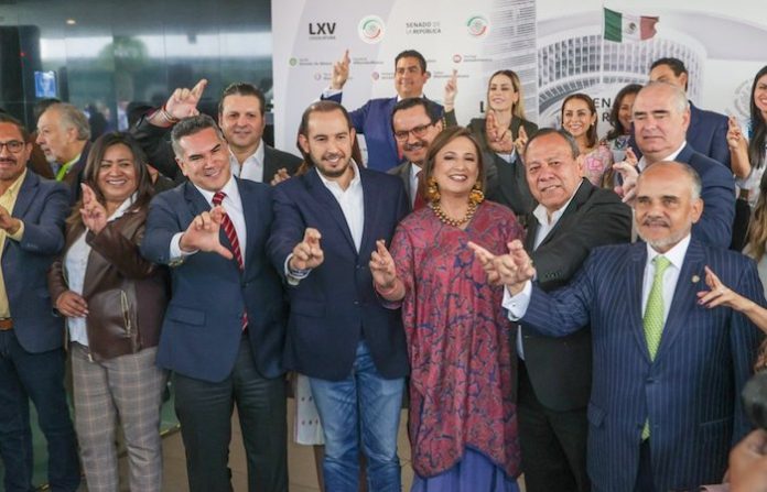 Xóchitl Gálvez pide licencia en el Congreso para contender por la presidencia