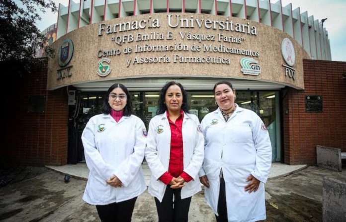 Ofrece UANL atención especializada en su farmacia-escuela