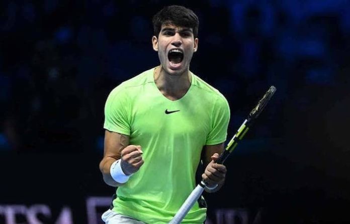 Alcaraz cita a Djokovic a las semifinales de Turín