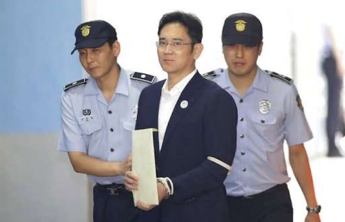 El presidente de Samsung se enfrenta a 5 años de prisión por presunta manipulación y fraude