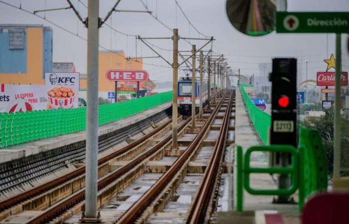 Metro Gratis, con motivo de la conmemoración del Aniversario de la Revolución Mexicana