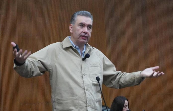 Presume Waldo Fernández a Morena, dice que es el único partido con democracia interna