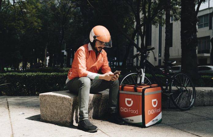 Plantea PVEM regular empleo de repartidores a domicilio