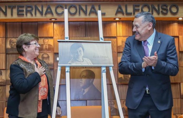 Celebra UANL obra de Elsa Cross con el Premio Internacional Alfonso Reyes