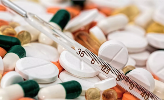 Advierte Éctor Jaime Ramírez sobre nuevo acuerdo que permitirá importación de medicamentos “patito” y sin registro sanitario en México