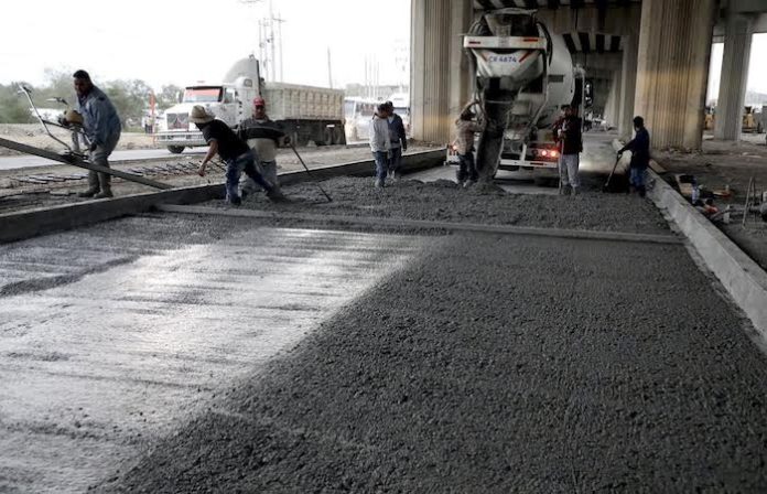 Continúa Escobedo la rehabilitación de Libramiento; colocarán concreto hidráulico