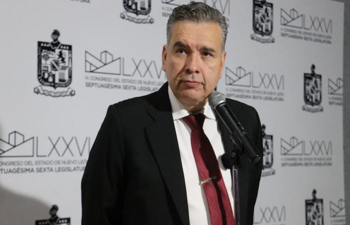 Waldo Fernández, exige a la autoridad estatal y municipal garantizar una movilidad incluyente hacia personas con discapacidad motriz y visual