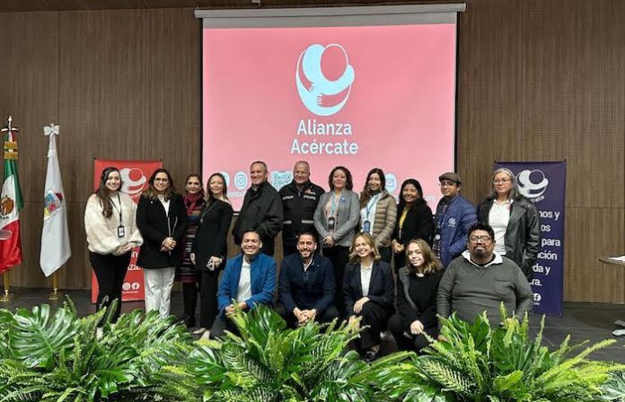 Presentan Alianza Acércate para atender a la población migrante en NL