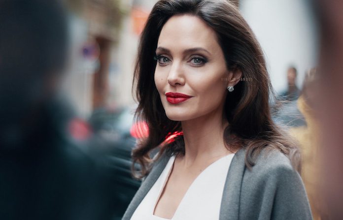 Siento que no he sido yo misma en una década: Angelina Jolie