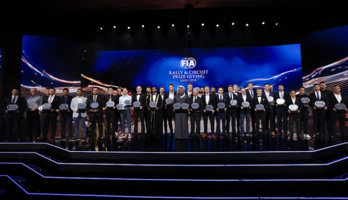 Los ganadores del título de Rally y Circuito FIA celebrados en Bakú