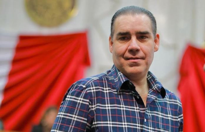 Propone Heriberto Treviño reforma para capacitar a padres en la prevención del ciberacoso