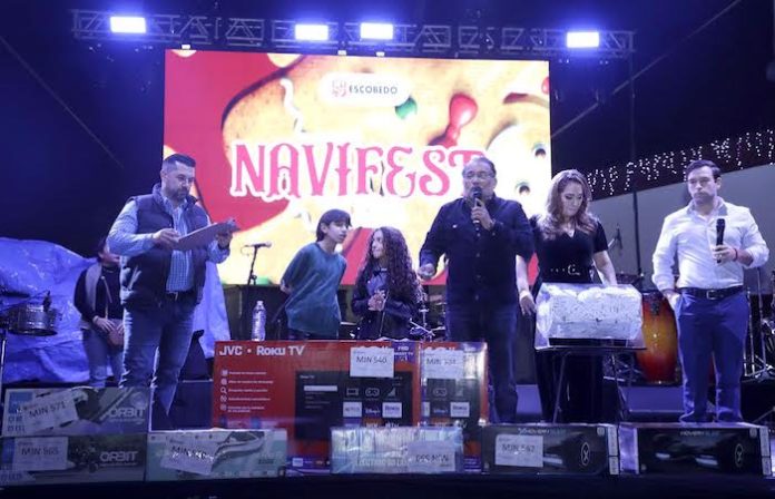 Disfrutan cientos el “Navifest” de Escobedo