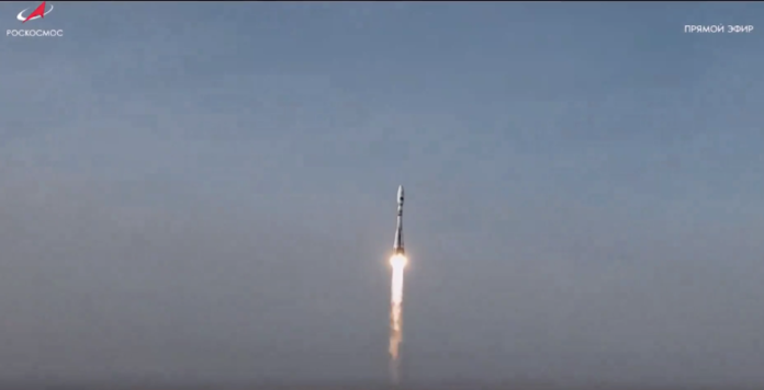 Rusia lanza un cohete Soyuz-2.1b con un satélite meteorológico