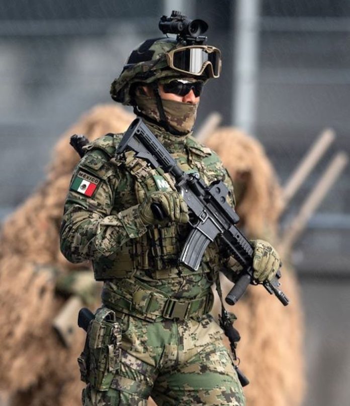 “El crimen nos sobrepasa”: por qué AMLO no ha podido regresar al Ejército a sus cuarteles