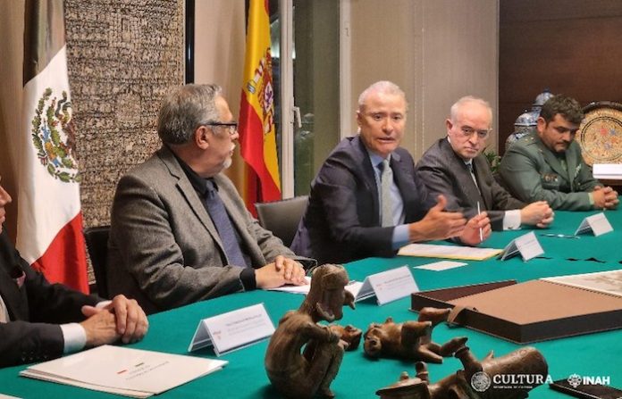 México restituye piezas arqueológicas de España al patrimonio cultural