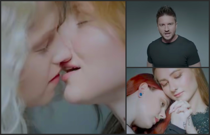 Video: Multan en Rusia a un canal musical por un videoclip con supuesta propaganda LGBT