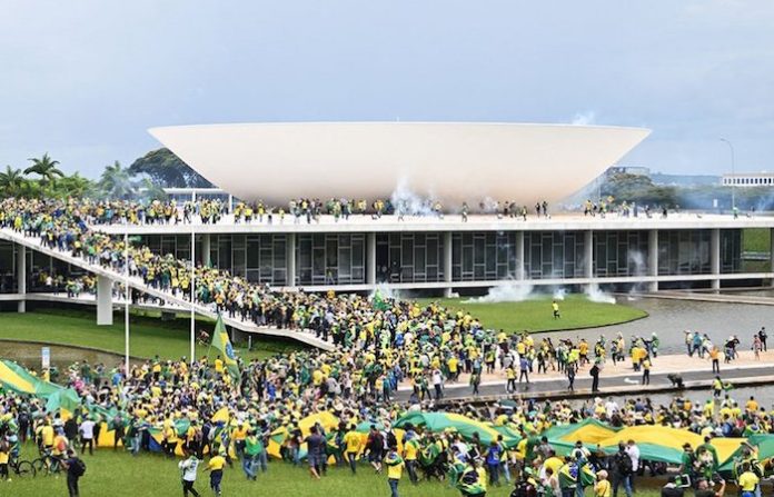 El Supremo de Brasil imputa a otros seis aliados de Bolsonaro por intentona golpista