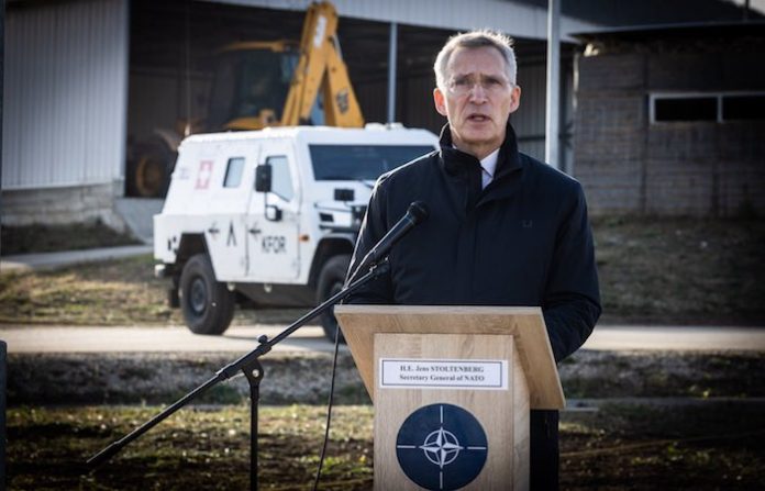 Stoltenberg advierte a Occidente de “malas noticias” desde Ucrania