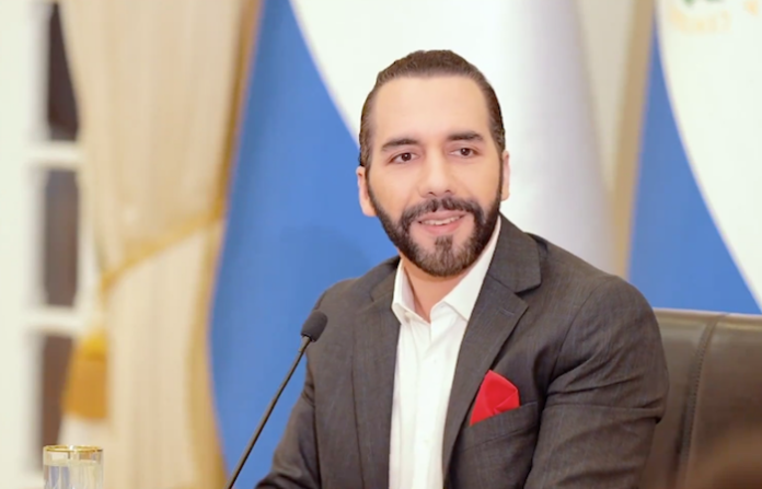 Más del 60% de salvadoreños votarían a Bukele en elecciones, según encuesta