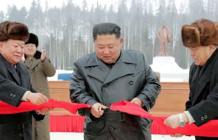 Seúl, Tokio y Washington llaman a Moscú a cumplir resoluciones de la ONU contra Pyongyang