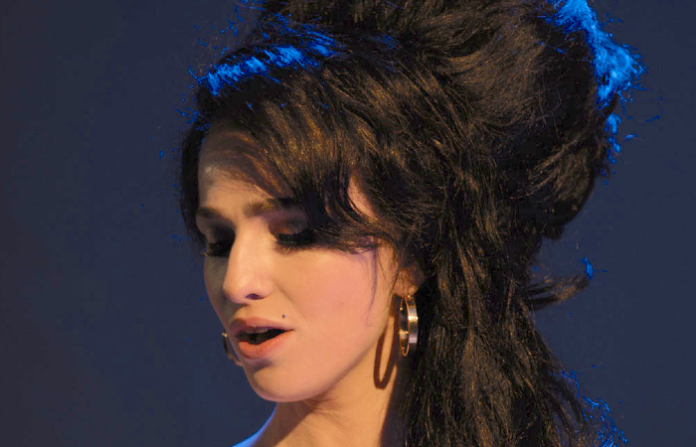 Video: Revive Amy Winehouse con primer tráiler de filme biográfico