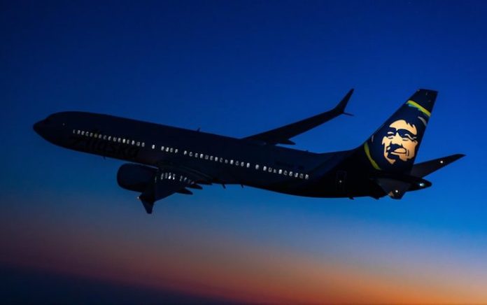 Enfadado el director de Alaska Airlines por tornillos flojos en los aviones Boeing 737