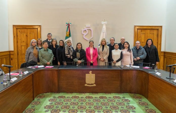 Nuevo León crea Comisión del Sistema Estatal de Cuidados