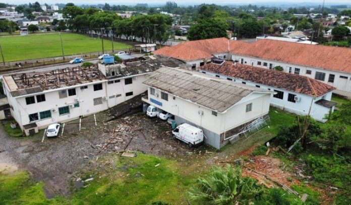 Temporal deja más de un millón de personas sin luz en el sur de Brasil