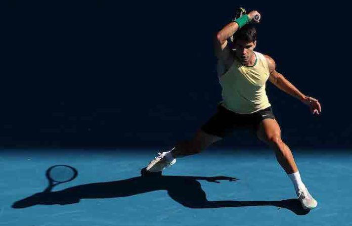 Alcaraz sigue creciendo en Melbourne