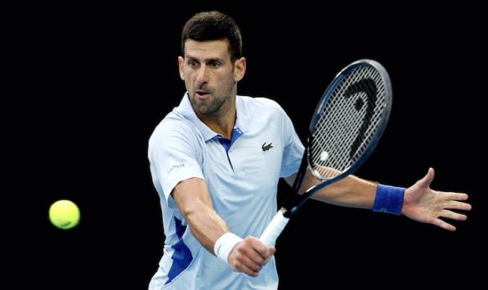 Djokovic borda su centenario en Melbourne