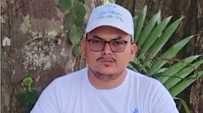 Video: Miembro de grupo armado colombiano desmiente su muerte en un video