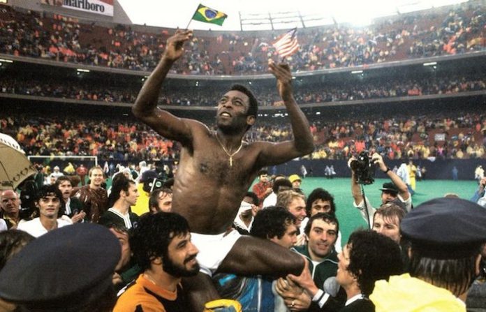 Brasileña que alega ser hija de Pelé pedirá la exhumación del cadáver para test de ADN