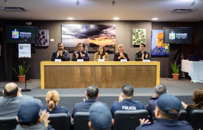 Reconocen a policías de Guadalupe por acciones relevantes; los premian