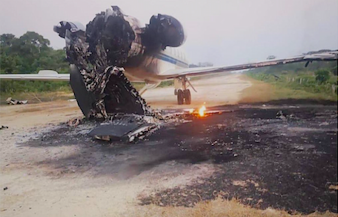 La Fuerza Armada venezolana destruye avión “invasor” del narcotráfico proveniente de Cozumel, México