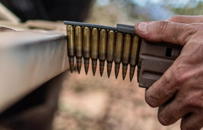 La demanda mexicana contra las armerías podría beneficiar a las víctimas de la violencia en EU