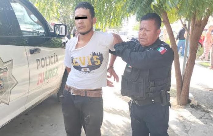 Policía de Juárez detiene a un sujeto por el delito de robo a casa habitación y amenazas en el Fraccionamiento Oporto