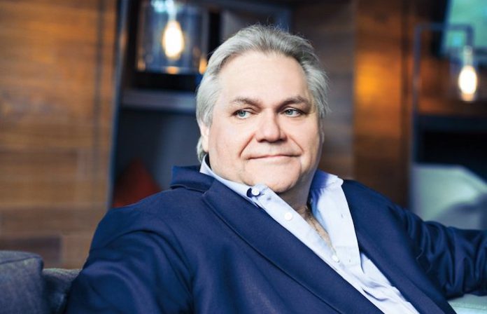 El empresario Carlos Bremer sufre preinfarto en sus oficinas de San Pedro