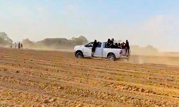 Un grupo de supervivientes del festival de música atacado por Hamás demanda al Gobierno de Israel