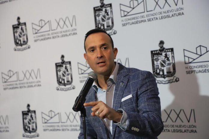 Pide De la Fuente “café” con el Gobernador tras caída del SEA