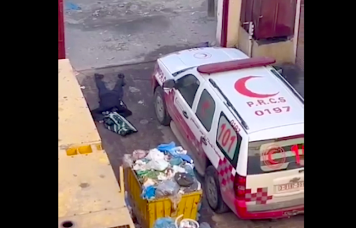 La Media Luna Roja denuncia muerte de un guardia hospitalario por ataque israelí en Gaza