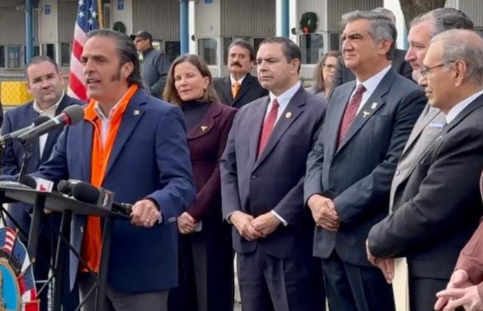 Avanza proceso para ampliación de Puente Colombia