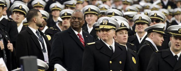 El Pentágono desconoce cuándo su jefe saldrá del hospital