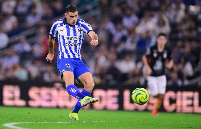 Rayados vence al Pachuca 3-2 en el Estadio BBVA
