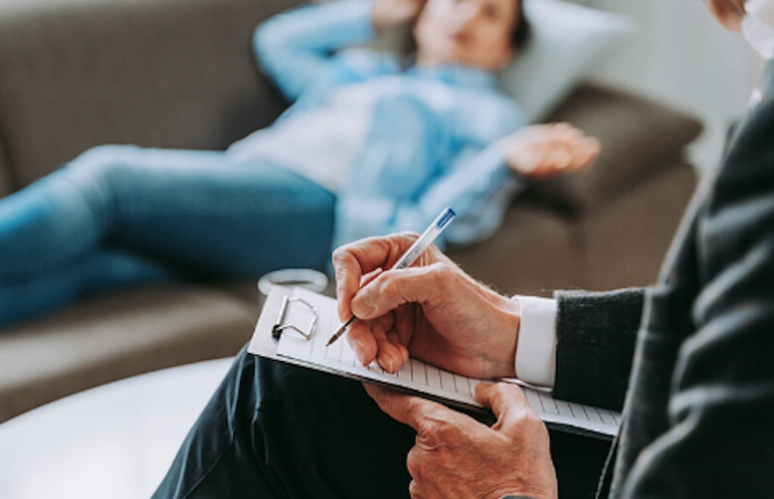 Centros de rehabilitación de adicciones deben garantizar derechos y libertades de personas farmacodependientes: Marco Natale