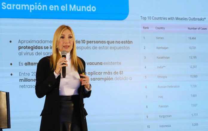 Llama Estado a neoleoneses a vacunarse contra el sarampión