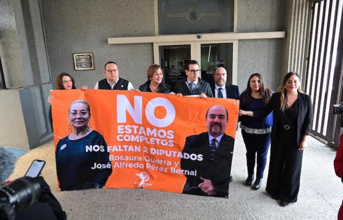 Tramita Comisión licencia de Waldo; seguirá MC sin dar quórum al Pleno