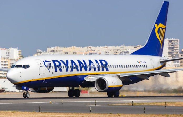 Aerolínea irlandesa de bajo coste Ryanair cancela abruptamente todos los vuelos a Israel