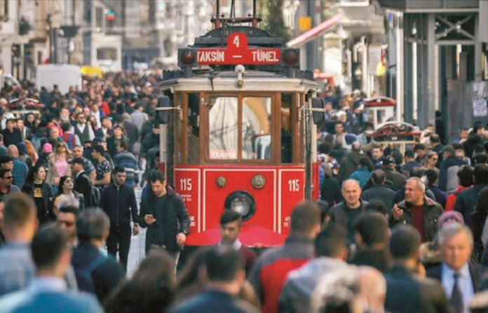 Estambul bate récord tras recibir más de 17 millones de turistas en 2023