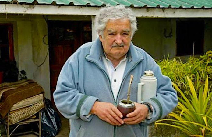 Líderes políticos se solidarizan con expresidente uruguayo Mujica tras anuncio de cáncer