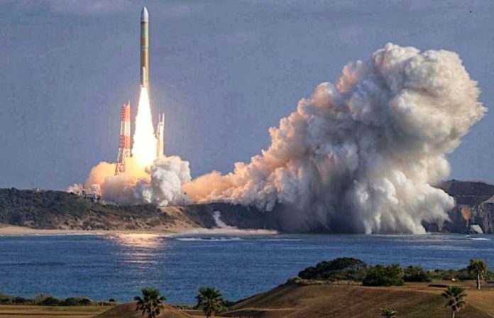 Japón lanza con éxito el cohete H3